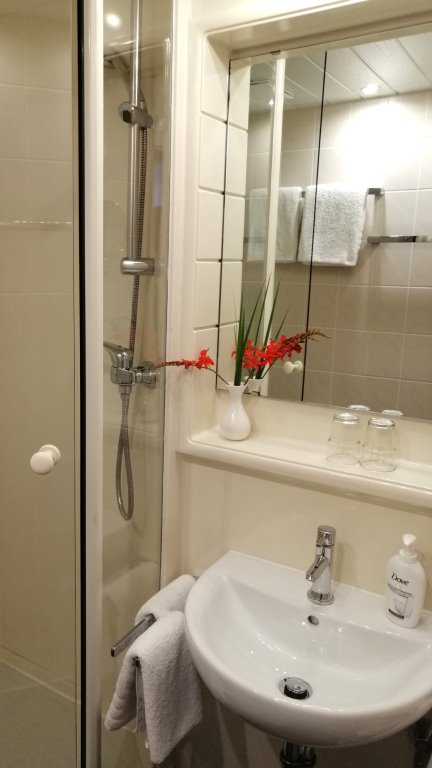 Das Waschbecken im Badezimmer der Ferienwohnung Wannenkopf